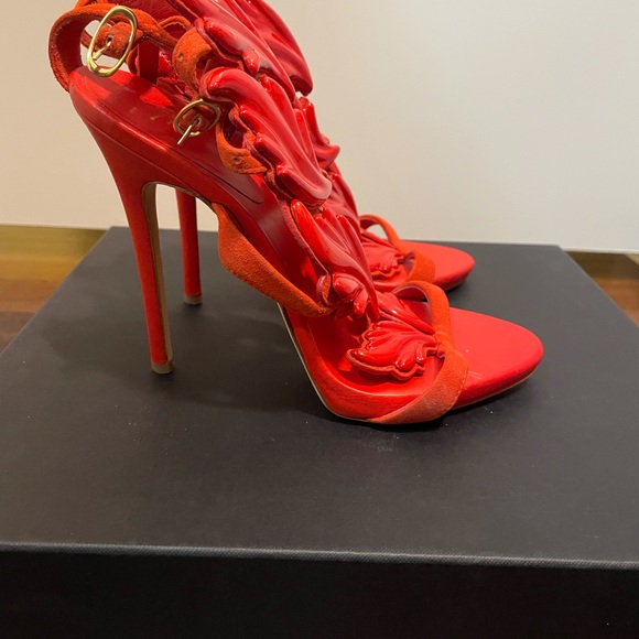Giuseppe Red Signature Gladiator Sandal - Picture 3 of 4